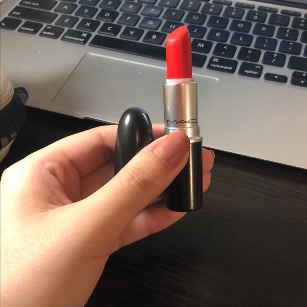 Mac lady danger lipstick